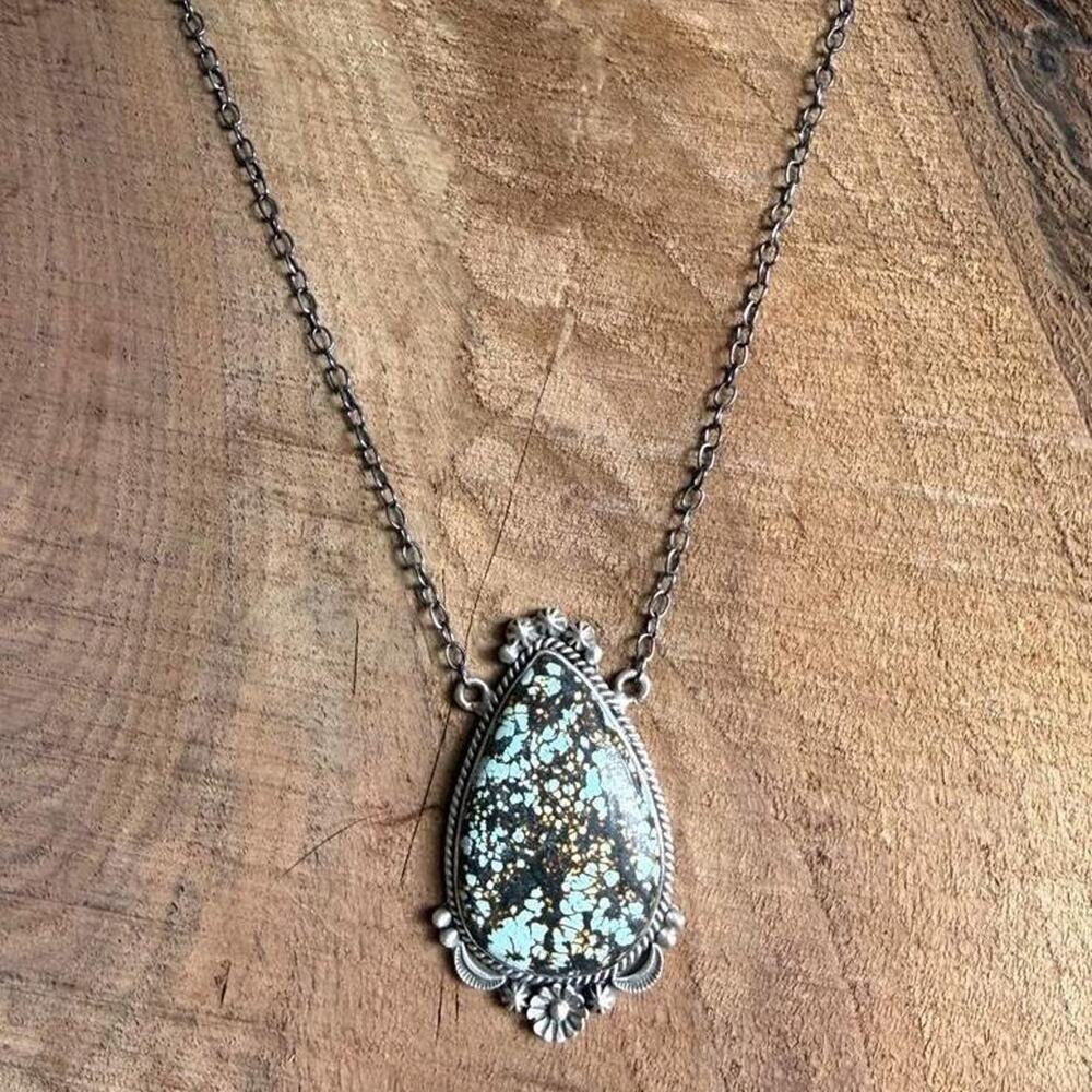 Huge handmade sterling silver hubei necklace